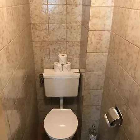 Otel Echo 2*